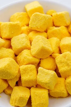 40g Freeze Dried Egg Yolk Granules Beautify Smoothing Hair Cat Pets Freeze-dried Safe To Snacks Food Cat Pet Healthy N9D8